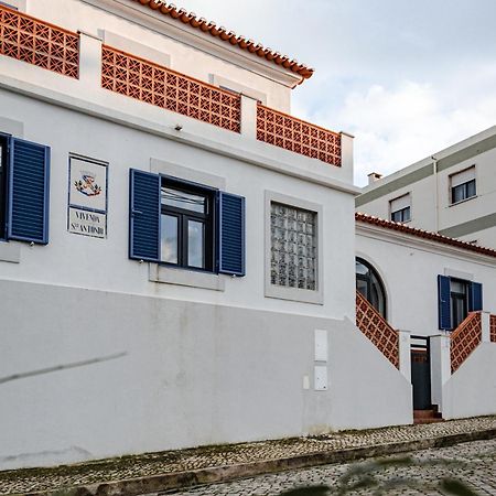 Хостел Casa Do Musico Alverca do Ribatejo Экстерьер фото